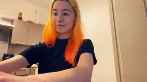 Emily online show from 02/25/26, 03:32