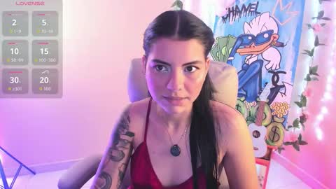 Snapshot of valu_57 chatting on 12/20/25, 07:10 Valu online show from 12/20/25, 07:10