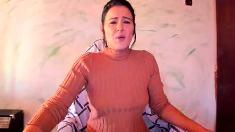 Snapshot of valysexybarbie chatting on 12/20/24, 07:55 valentina online show from 12/20/24, 07:55