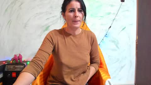 Snapshot of valysexybarbie chatting on 01/03/25, 10:31 valentina online show from 01/03/25, 10:31