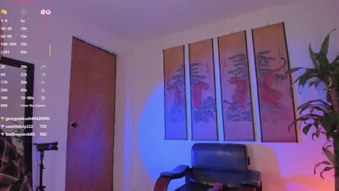 Snapshot of valyturner chatting on 02/04/25, 04:15      online show from 02/04/25, 04:15