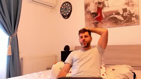 valyvalisimo online show from 02/26/26, 05:50