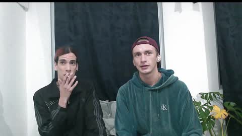 Vamp Noah and Dan online show from 12/23/24, 01:51