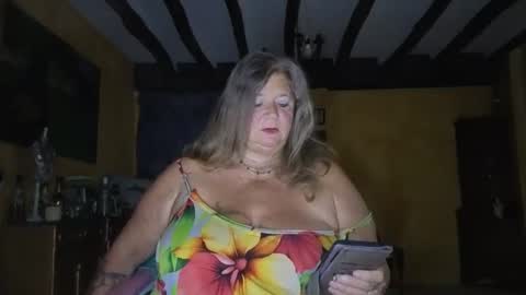 vampwoman online show from 10/24/25, 06:43