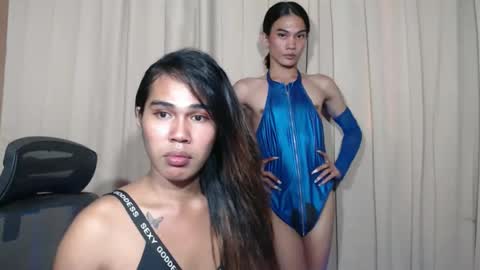 Snapshot of vampy_ebony_laxine chatting on 12/03/25, 10:19 vampy_ebony_laxine online show from 12/03/25, 10:19