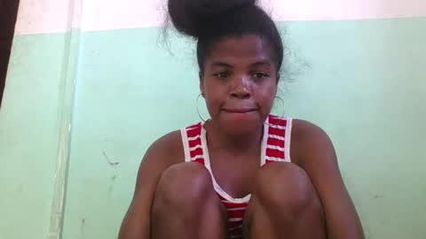 Snapshot of vanafiry chatting on 01/18/25, 11:32 vanafiry online show from 01/18/25, 11:32