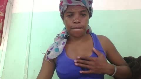 Snapshot of vanafiry chatting on 01/21/25, 05:09 vanafiry online show from 01/21/25, 05:09