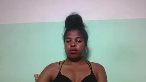 Snapshot of vanafiry chatting on 02/04/25, 06:38 vanafiry online show from 02/04/25, 06:38