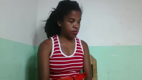 Snapshot of vanafiry chatting on 02/08/25, 10:07 vanafiry online show from 02/08/25, 10:07