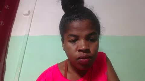 Snapshot of vanafiry chatting on 02/13/25, 05:05 vanafiry online show from 02/13/25, 05:05