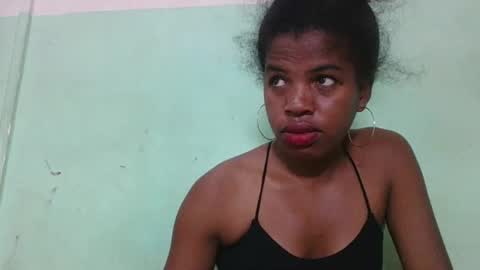 Snapshot of vanafiry chatting on 02/15/25, 08:11 vanafiry online show from 02/15/25, 08:11