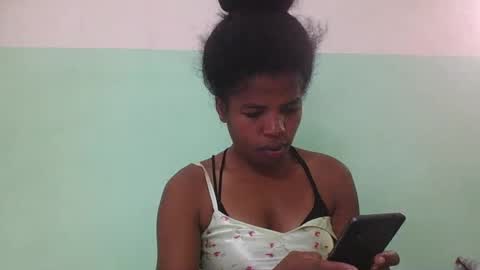 Snapshot of vanafiry chatting on 02/19/25, 06:00 vanafiry online show from 02/19/25, 06:00