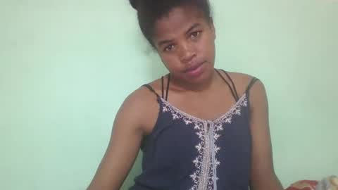 Snapshot of vanafiry chatting on 02/20/25, 08:06 vanafiry online show from 02/20/25, 08:06