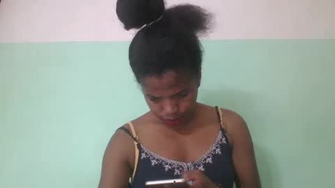 Snapshot of vanafiry chatting on 02/21/25, 03:56 vanafiry online show from 02/21/25, 03:56