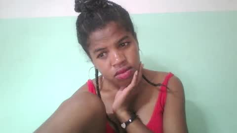 Snapshot of vanafiry chatting on 02/24/25, 04:58 vanafiry online show from 02/24/25, 04:58