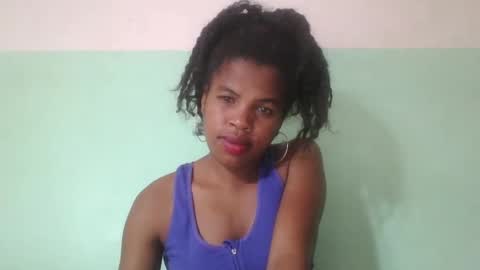 Snapshot of vanafiry chatting on 02/26/25, 06:37 vanafiry online show from 02/26/25, 06:37