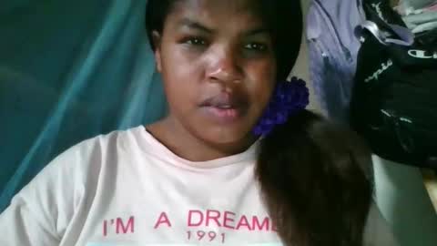 Snapshot of vanafiry chatting on 11/04/25, 05:17 vanafiry online show from 11/04/25, 05:17