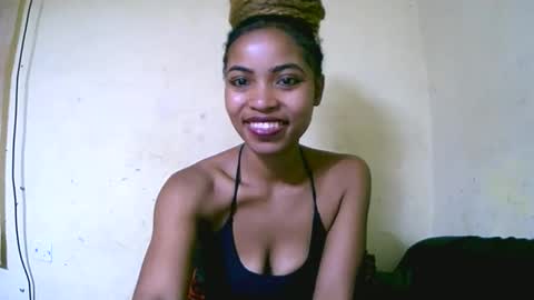 vanah344375 online show from 09/24/25, 10:51