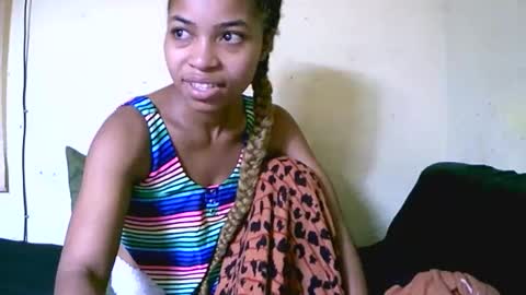 vanah344375 online show from 09/29/25, 10:42