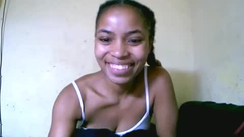 vanah344375 online show from 09/29/25, 11:09