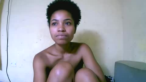 vanah344375 online show from 10/09/25, 08:12
