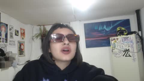 Snapshot of vandalovee chatting on 01/13/25, 03:45 Babi Alu online show from 01/13/25, 03:45