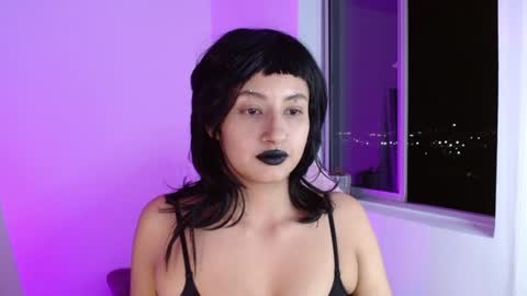 Snapshot of vandalovee chatting on 01/18/25, 09:13 Babi Alu online show from 01/18/25, 09:13