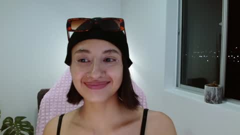 Snapshot of vandalovee chatting on 01/21/25, 09:35 Babi Alu online show from 01/21/25, 09:35