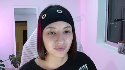 Snapshot of vandalovee chatting on 01/22/25, 07:35 Babi Alu online show from 01/22/25, 07:35