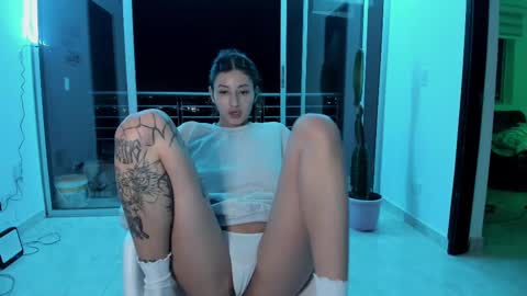 Snapshot of vandalovee chatting on 03/06/25, 05:57 Babi Alu online show from 03/06/25, 05:57