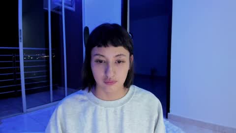 Snapshot of vandalovee chatting on 03/08/25, 06:10 Babi Alu online show from 03/08/25, 06:10