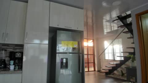 Snapshot of vandalovee chatting on 10/01/25, 11:27 Babi Alu online show from 10/01/25, 11:27