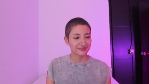 Snapshot of vandalovee chatting on 07/16/26, 06:52 Babi Alu online show from 07/16/26, 06:52
