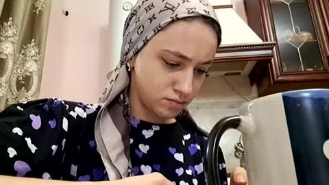 Snapshot of vandanotley chatting on 04/20/26, 08:50 Eda online show from 04/20/26, 08:50