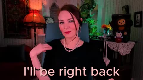 Snapshot of vandarossi chatting on 11/24/25, 09:20 Vanda online show from 11/24/25, 09:20