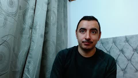 vanderheyl online show from 12/19/24, 02:12