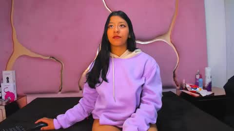 Vane online show from 02/26/25, 04:25