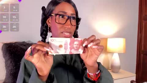 Snapshot of vanellopeevans chatting on 03/06/26, 11:45 online show from 03/06/26, 11:45