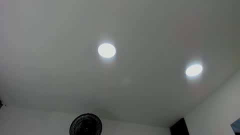 Snapshot of vanesa_castillo chatting on 09/08/25, 10:31 vanessa online show from 09/08/25, 10:31