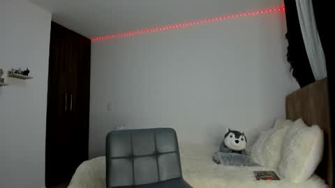 Snapshot of vanesa_g1 chatting on 04/09/26, 04:34 vanesa_g1 online show from 04/09/26, 04:34