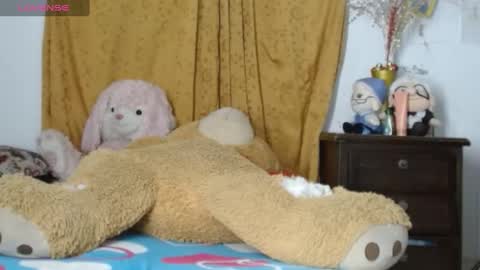 Snapshot of vanesa_giraldo chatting on 03/01/25, 12:07 vanesa_giraldo online show from 03/01/25, 12:07