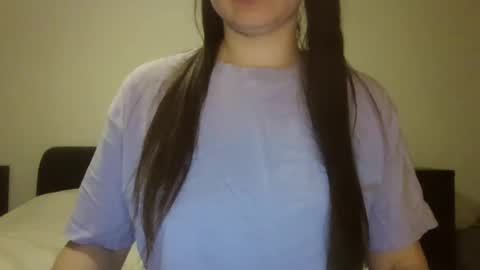 Snapshot of vanesajewel chatting on 03/02/25, 05:36 VanesaJewel online show from 03/02/25, 05:36