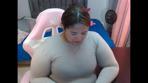 Vanesa Juicy online show from 10/27/25, 12:09
