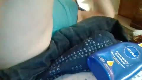 Snapshot of vanessa3211 chatting on 03/10/26, 07:24 greeneyebandit online show from 03/10/26, 07:24