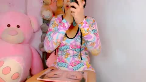 vanessa online show from 12/20/24, 05:47