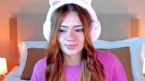 Snapshot of vanessa_foxyy chatting on 05/30/26, 07:33 vanessa_foxyy online show from 05/30/26, 07:33