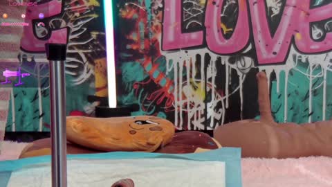  Vanessa  online show from 02/02/25, 11:30