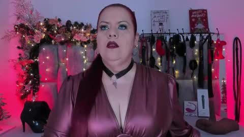 Vanessa online show from 12/20/25, 12:12