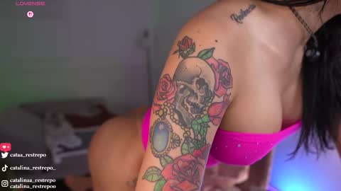 Snapshot of vanessa_sexxy chatting on 09/17/25, 02:02 vanessa sexxy online show from 09/17/25, 02:02