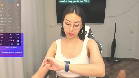 Snapshot of vanessa_sxy chatting on 05/03/26, 06:14 Vanessa online show from 05/03/26, 06:14